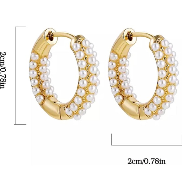 18K Gold Plated Clustered Pearl Small Huggie Hoop Earrings by Grathia Cero - Picture 6 of 6